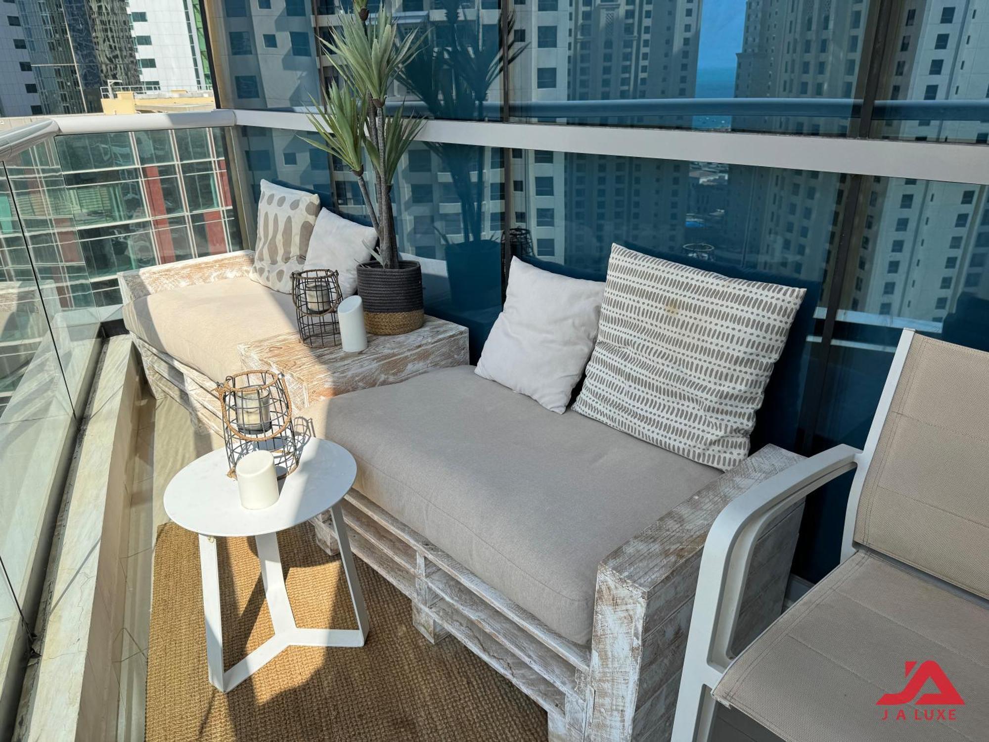 Cozy Marina & Sea View Apt In Bay Central Tower Dubai Marina With Modern Gym & Pool, Steps To Beach & Metro Dış mekan fotoğraf