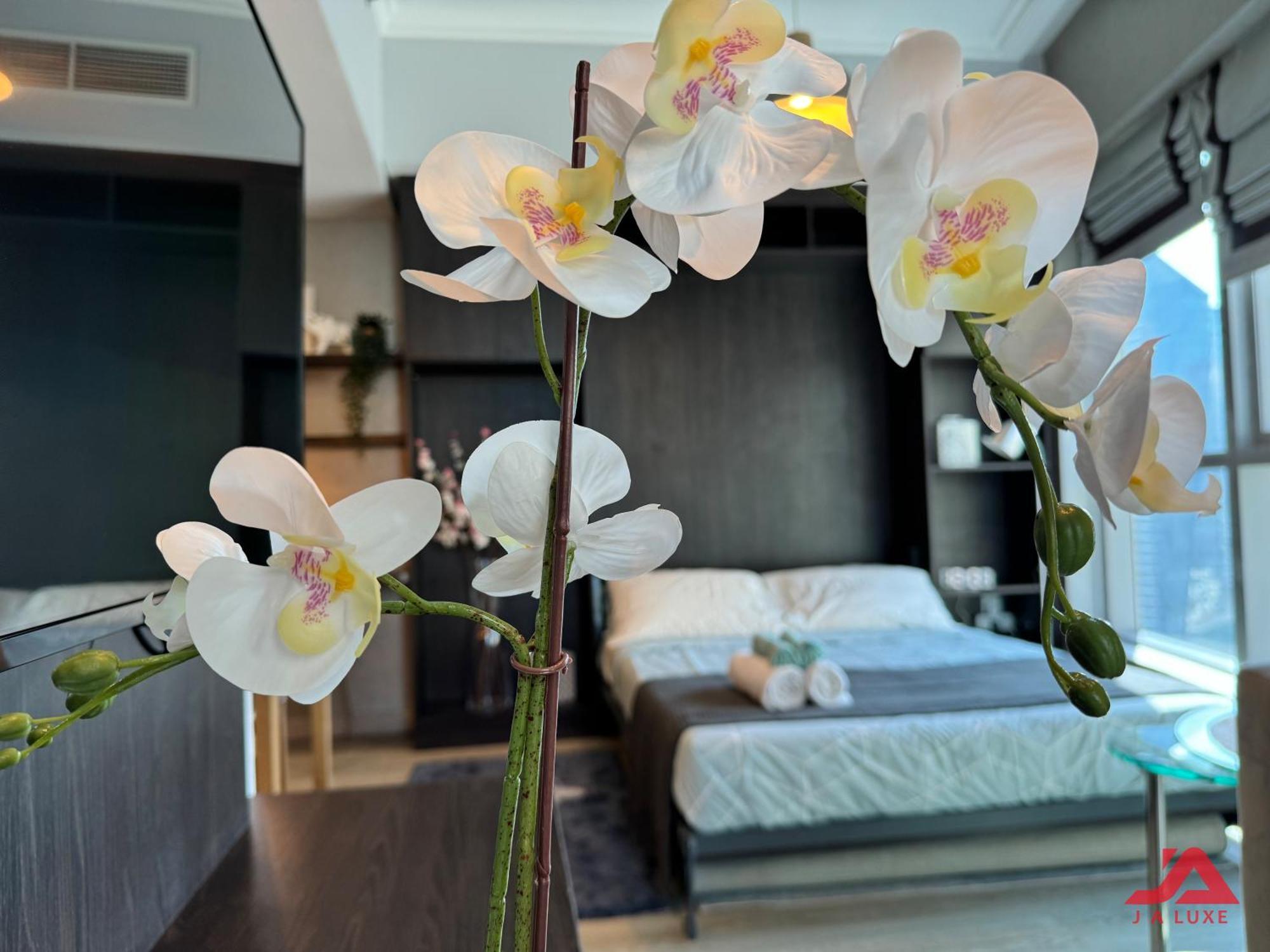 Cozy Marina & Sea View Apt In Bay Central Tower Dubai Marina With Modern Gym & Pool, Steps To Beach & Metro Dış mekan fotoğraf